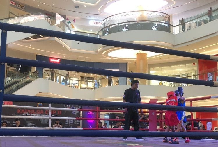 Kapolda Cup II Kickboxing di The Park Mall Semarang,