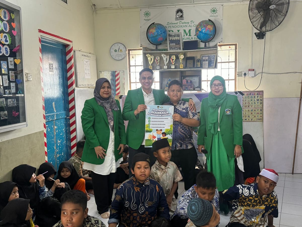 Dosen FKM UMI Makassar Tingkatkan Kebugaran dan Gaya Hidup Sehat Siswa di Kuala Lumpur Malaysia