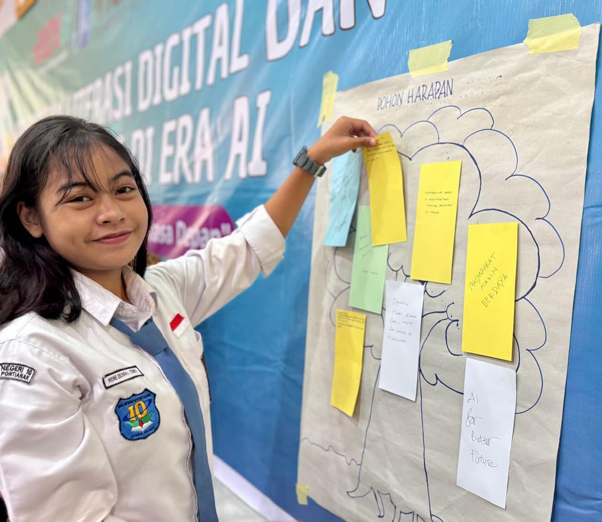 Indosat dan Fojekha Ajak Pelajar Pontianak Pahami AI Lewat Program “GenSi”