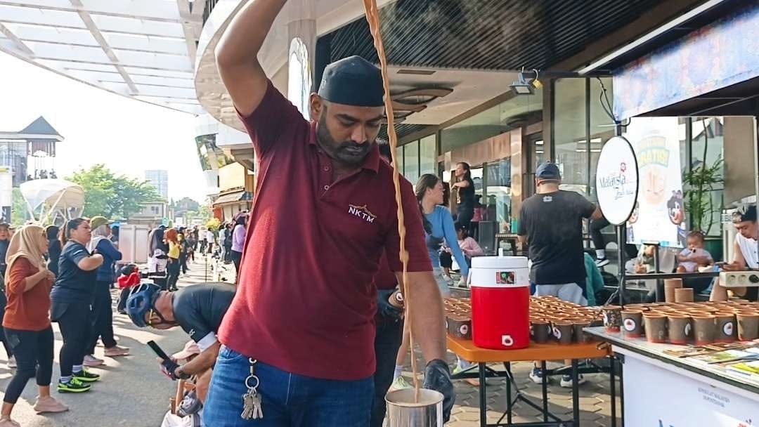 Lewat  Teh Tarik Malaysia Promosikan Tahun Melawat 2026 di Pontianak