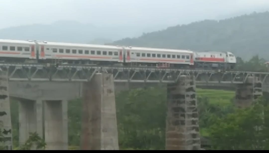 Antisipasi Cuaca Ekstrem, KAI Daop 5 Purwokerto Petakan Dapsus dan Siagakan Petugas Ekstra