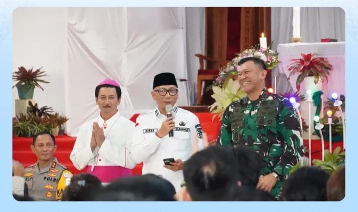Pantau Perayaan Natal, Gubernur Mirza dan Forkopimda Kunjungi Gereja Methodist dan Katedral