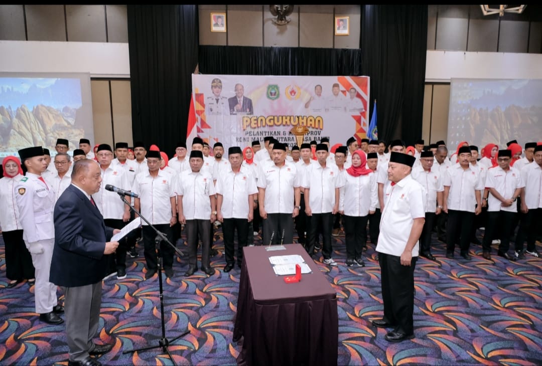 Ketum KONI Pusat Lantik Ketua dan Pengurus KONI Maluku Utara Masa Bakti 2025 - 2029