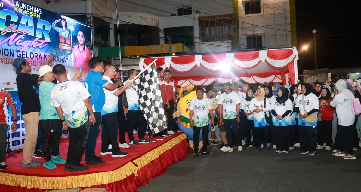 Walikota Launching Car Free Night di Kawasan Gelora Kie Raha Ternate