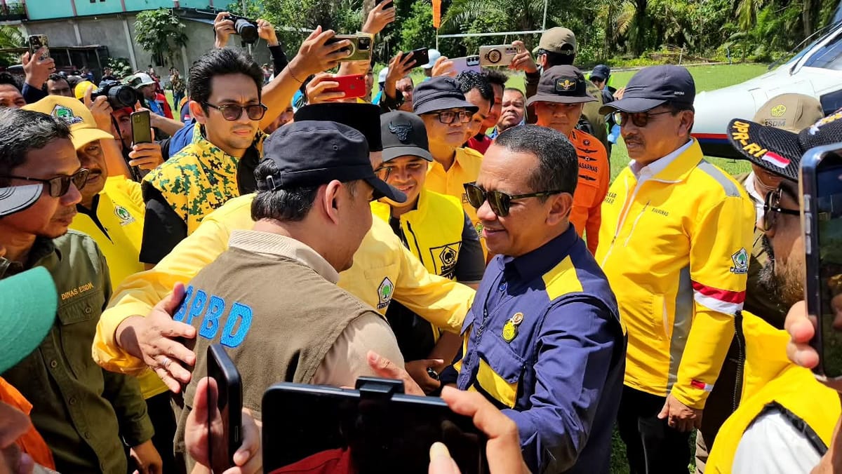 Pulihkan Daerah Terdampak, Menteri ESDM Pastikan Pemulihan Kelistrikan di Palembayan Berjalan Cepat