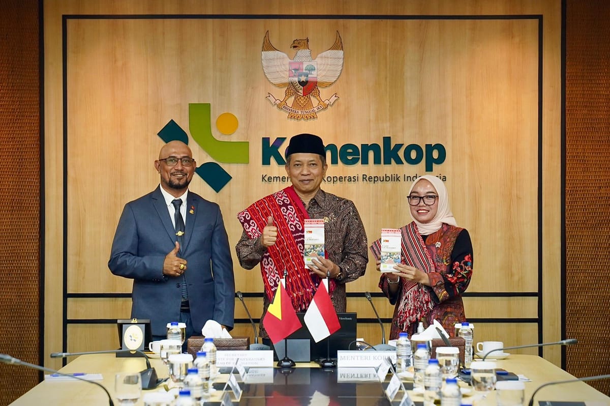 Kemenkop Menerima Kunjungan Kehormatan Sekneg Urusan Koperasi Timor Leste