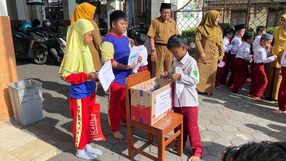 Open Donasi Siswa Di Solo, Wujud Peduli Bencana