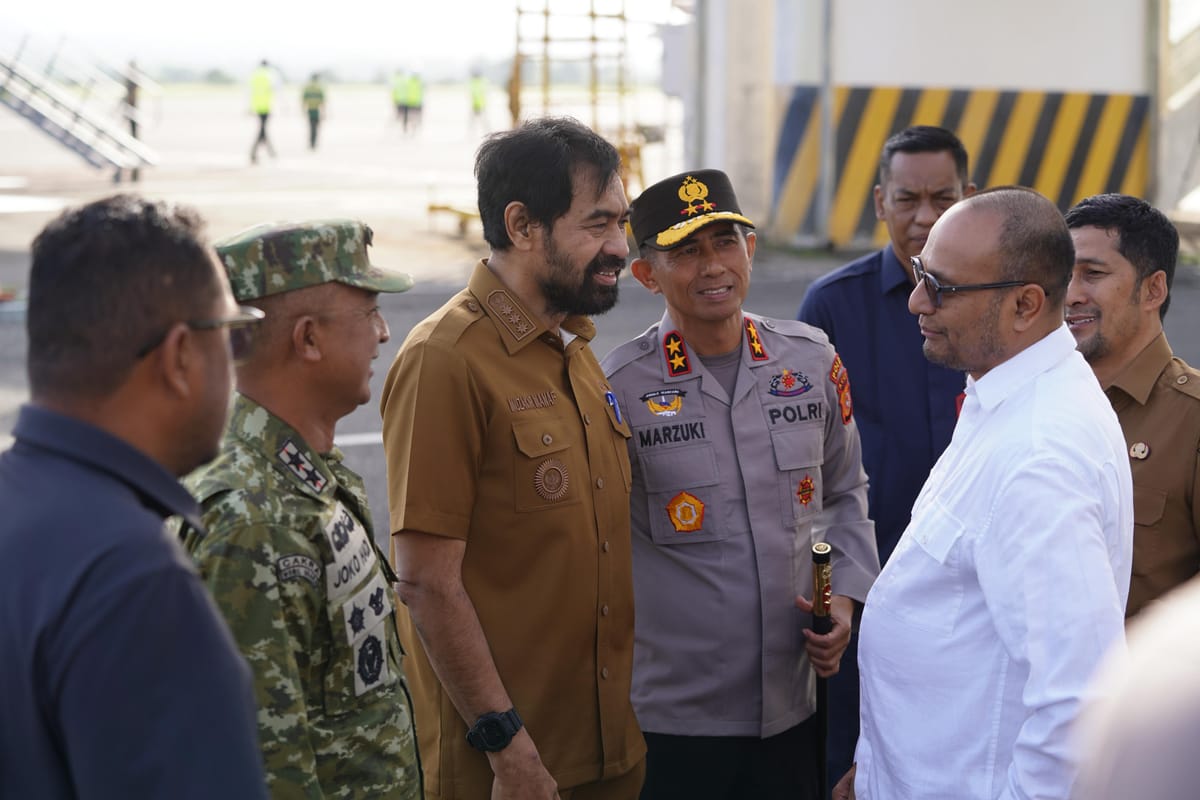 Gubernur dan Wagub Aceh Lepas Kepulangan Presiden Prabowo di Bandara SIM