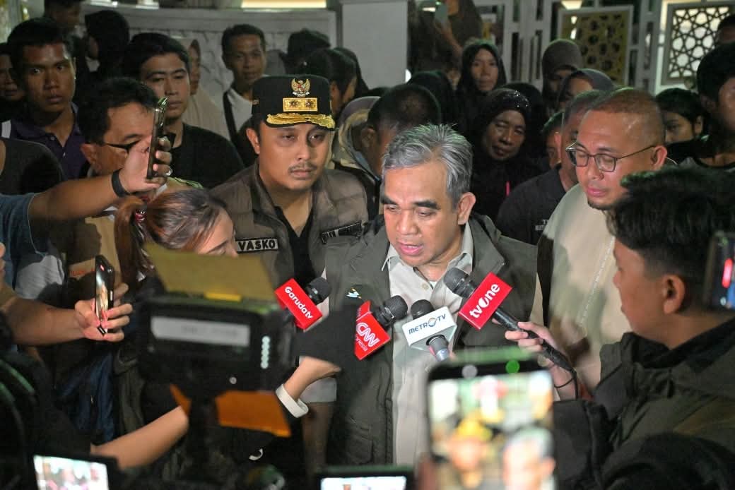 Wagub Sumbar Dampingi Ketua MPR RI Tinjau Korban Banjir di Kecamatan Nanggalo, Kota Padang