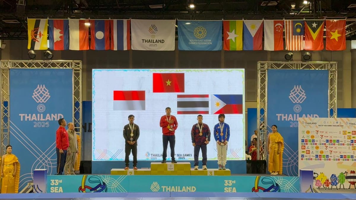 Pegulat Sumbar Gilang Ilhaza Raih Medali Perak SEA Games 2025 Thailand