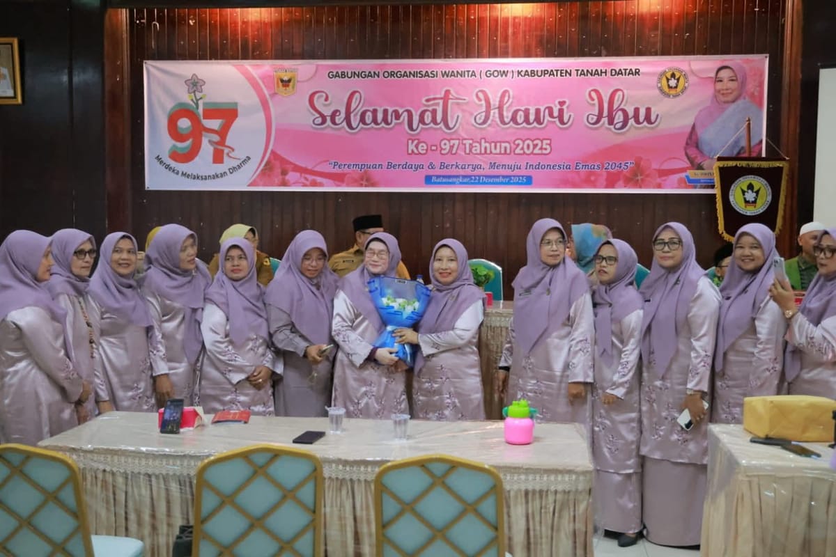 Peringati Hari Ibu ke-97 di Tanah Datar, Dorong Perempuan Berdaya Menuju Indonesia Emas 2045
