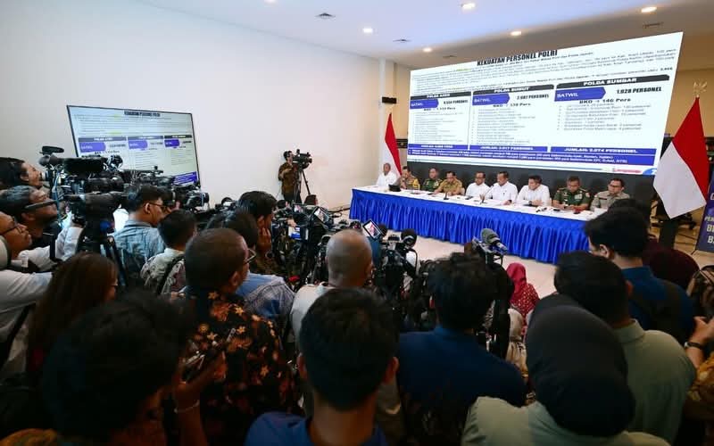 Pemerintah Siapkan Skema Hunian, Bansos, dan Penyesuaian APBD Pascabencana