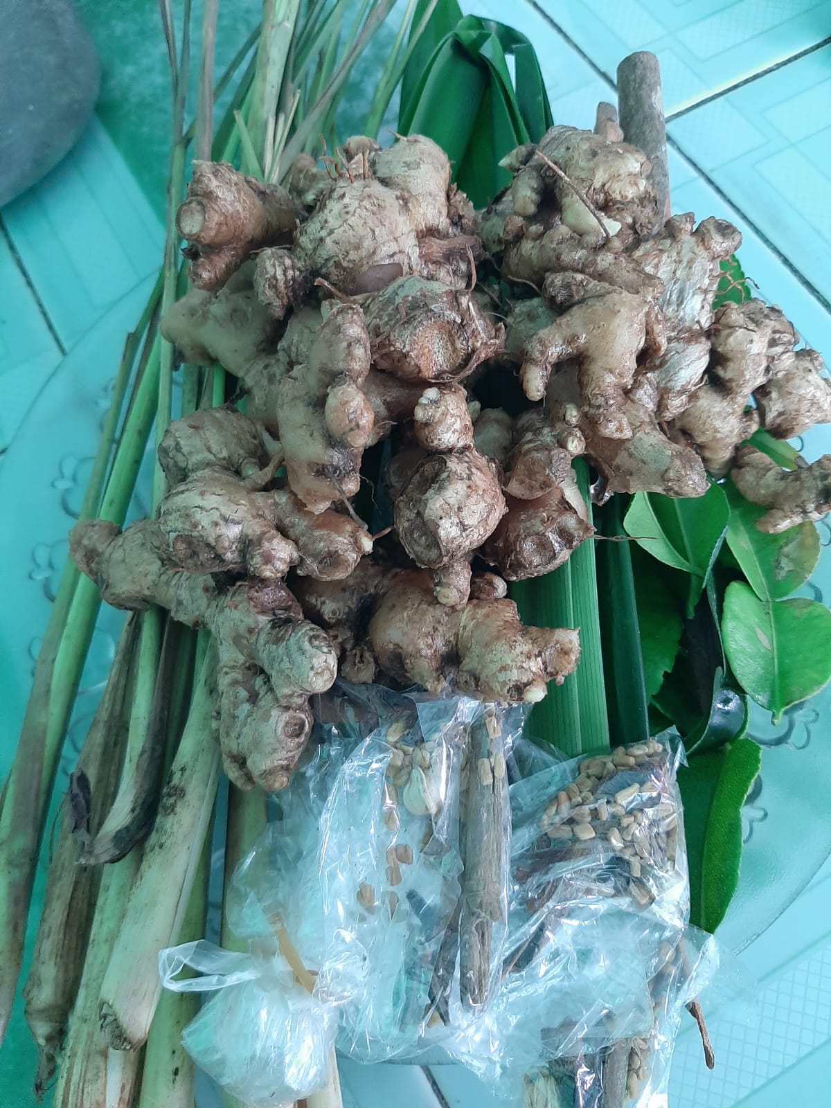 Jelang Tutup Tahun, Permintaan Racikan Wedang Jahe Di Solo Naik