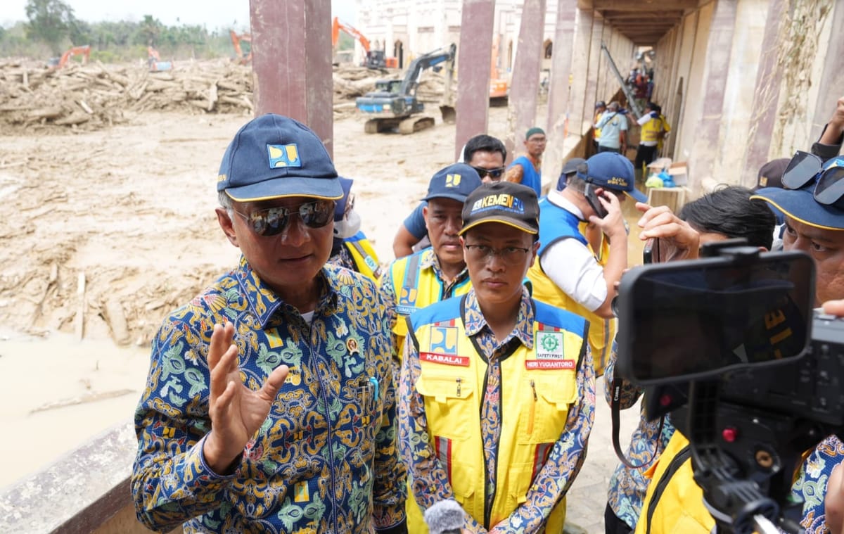 Menteri Dody Instruksikan Kerja 24 Jam Percepatan Penanganan Jalan  Di Aceh Tamiang