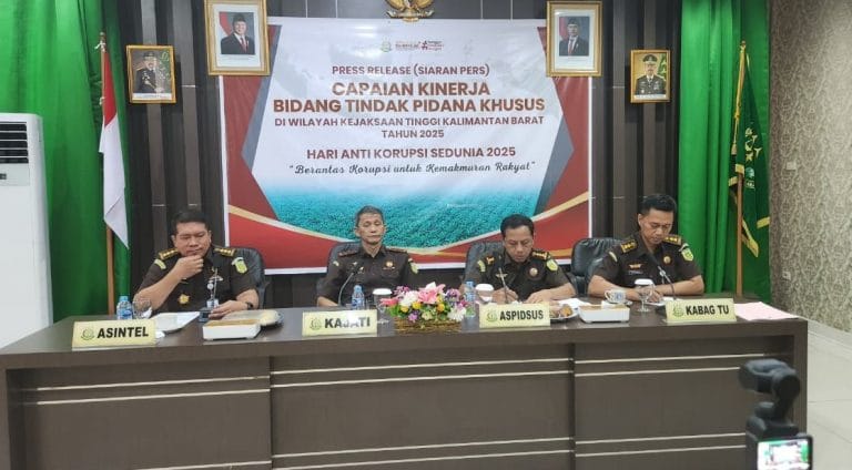 Operasi Anti Korupsi 2025: Kejati Kalbar Ungkap 53 Penyelidikan, 73 Eksekusi