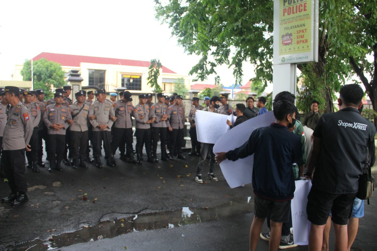 Polres Sumenep Amankan Aksi Bisu DEAR Jatim, Suarakan Dukungan Pemberantasan Korupsi di Sumenep