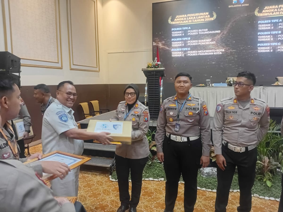Satlantas Polres Sumenep Raih Penghargaan Terbaik I Penurunan Angka Kecelakaan Lalu Lintas Triwulan III Tahun 2025