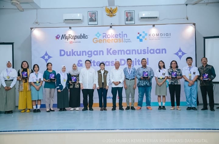 Kemkomdigi dan MyRepublic Beri Internet Gratis ke Sekolah Terdampak Banjir di Sumut