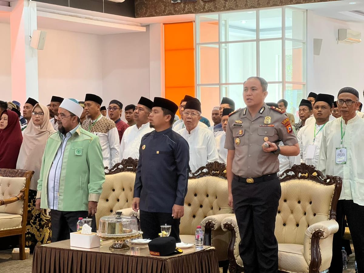 Waka Polres Pare- Pare hadiri Ibadah Natal Perdana DPP Masyarakat Kawanua Sehati