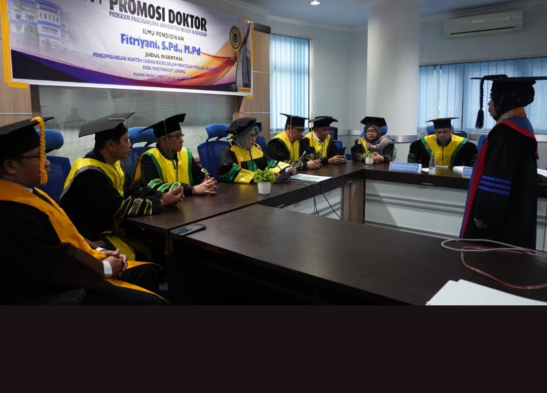 Fitriyani Broadcaster RRI Makassar,raih Gelar Doktor di Universitas Negeri Makassar