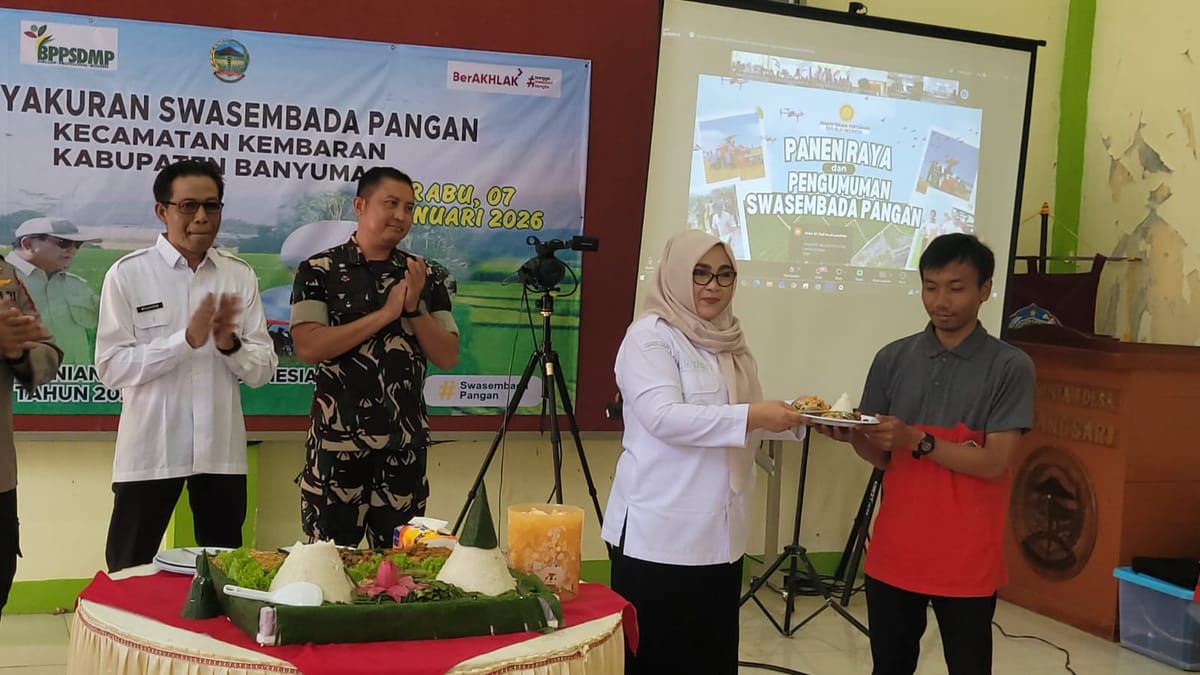 Banyumas Gelar Tasyakuran Swasembada Pangan, Produksi Padi Meningkat