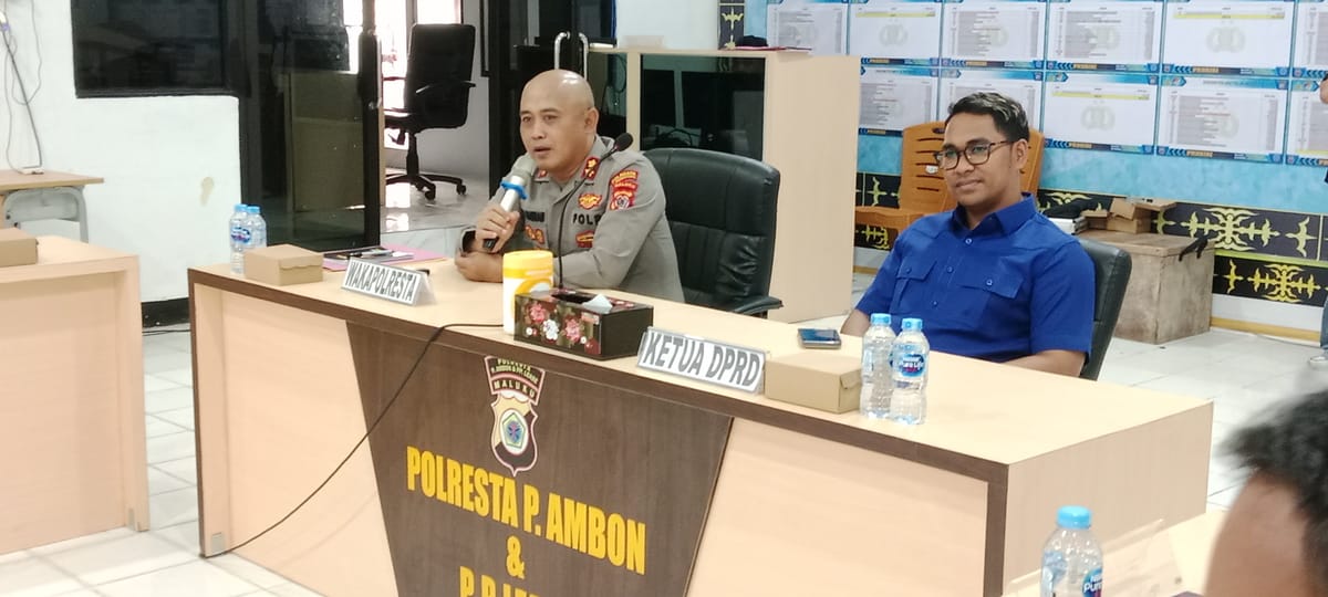 Ketua Komisi III DPRD Ambon: "Parkir Liar Bukan Lagi  Dibina, Tapi  Ditindak"