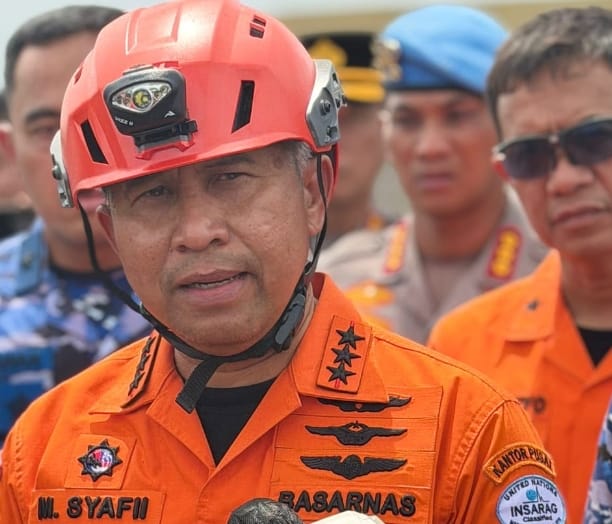 SRU Udara Berhasil Evakuasi 7 Paket Dalam operasi Pesawat ATR 42-500 PK-THT