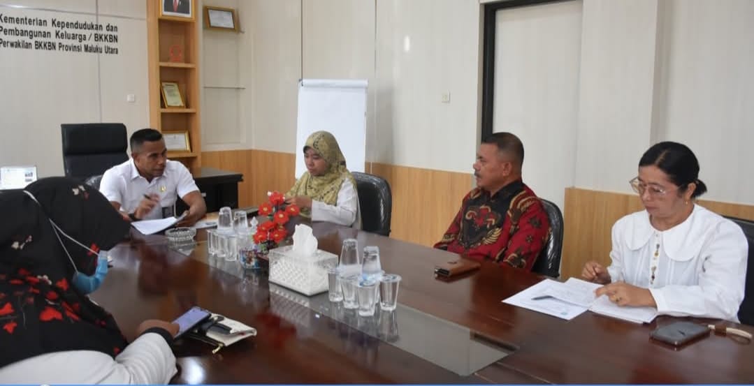 Kemendukbangga/BKKBN Malut Lakukan Rapat Bersama OPD KB Halut, Bahas Disiplin ASN dan DAK