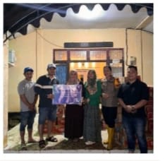 Bank Kalsel Salurkan Bantuan Banjir, Hadir Bersama Warga Balangan dan Banjar