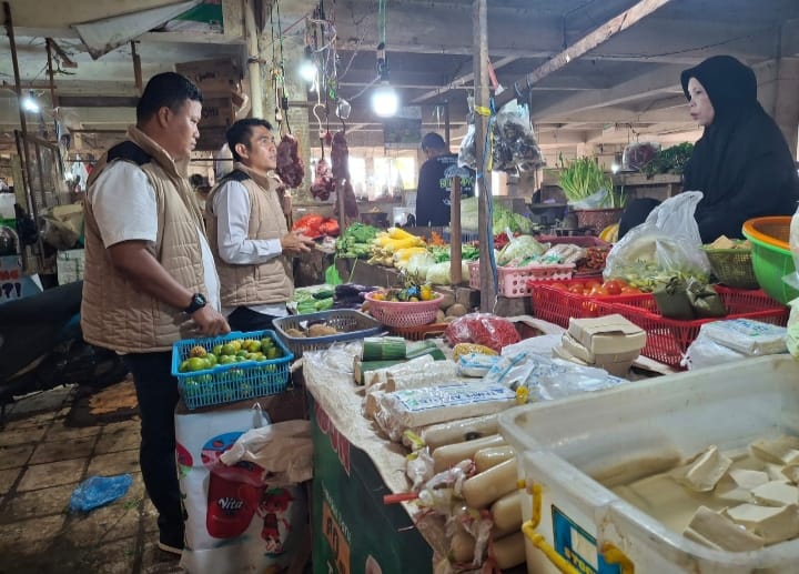 Antisipasi Kenaikan Harga, Satgas Pangan Polda Kalsel Gelar Pengecekan di Pasar Kertak Anyar