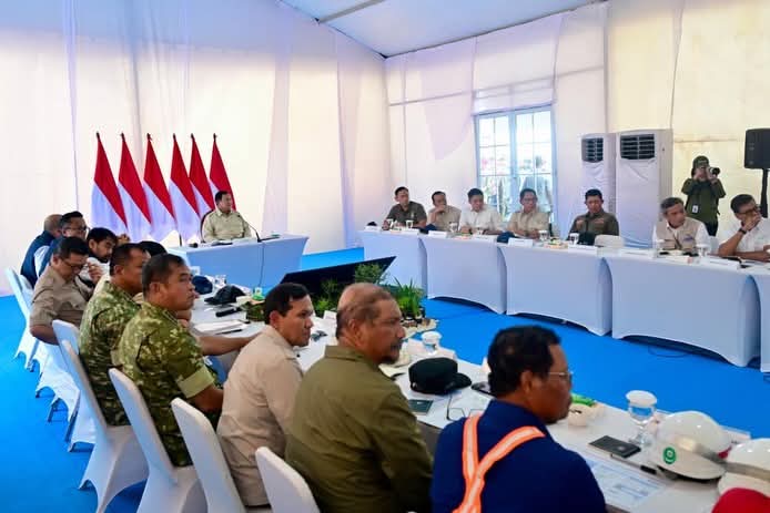 Presiden Prabowo Tegaskan, Pemerintah Tangani Bencana Secara Serius dan Terbuka terhadap Bantuan Publik