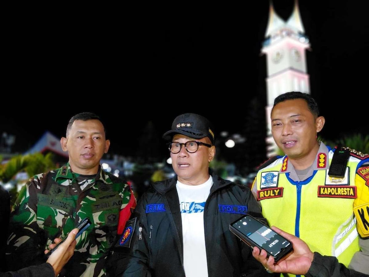 Tahun Baru di Jam Gadang tidak ada pesta Kembang Api