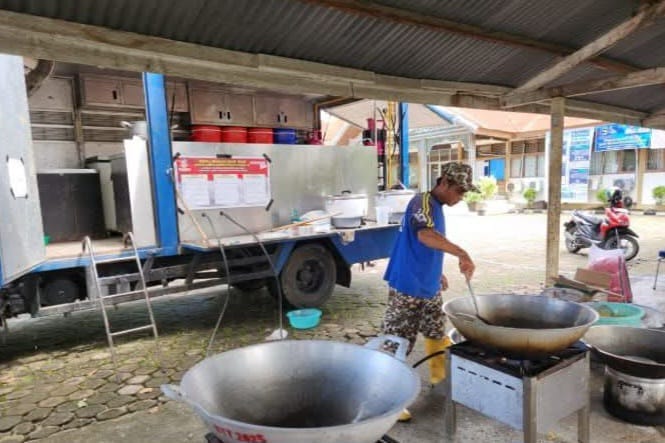 Banjir Bandang di Pauh, Dinas Sosial Padang Dirikan Dapur Umum