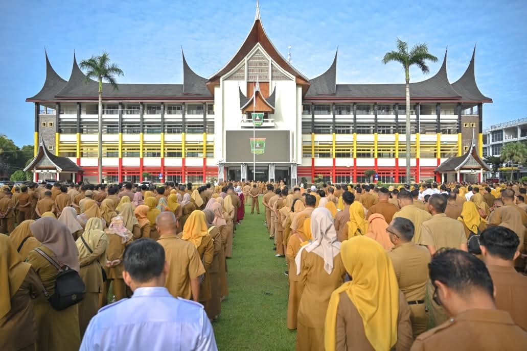 Awali Tahun 2026, Gubernur Mahyeldi Tegaskan Kinerja ASN Sumbar Harus Berdampak