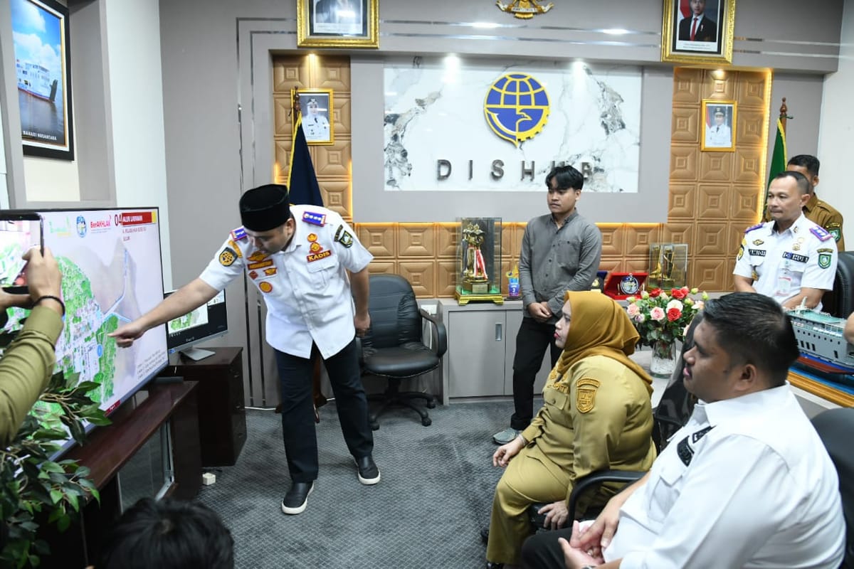 Penambahan Lima Armada Baru, Bupati Bengkalis Pantau Langsung Inovasi Dishub