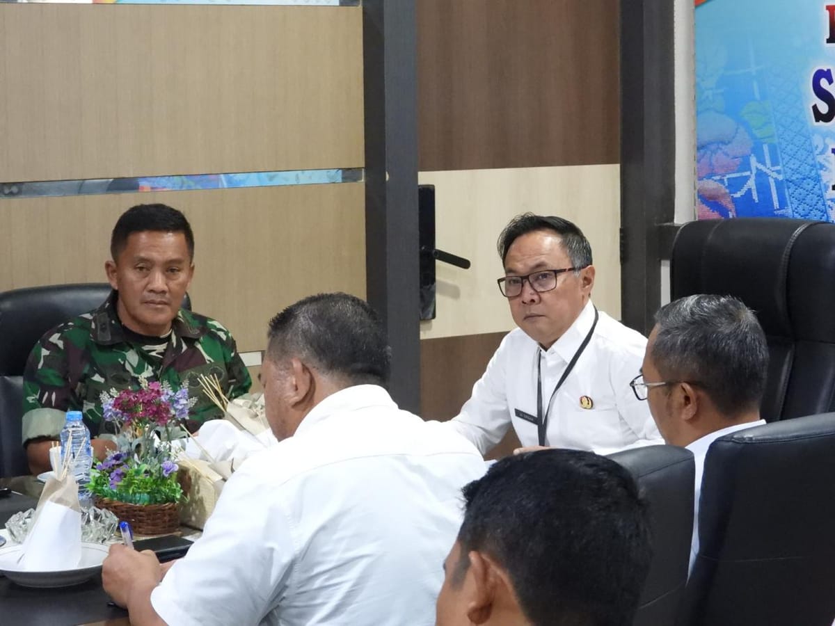 Sekdakab Bengkalis, Pimpin Rapat Percepatan Pendataan dan Penyiapan Lahan KDKMP