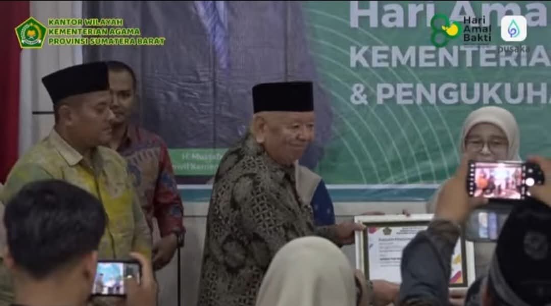 Operator Education Managament Information System (EMIS), Pontren Kemenag Bukittinggi Raih Juara I Tingkat Sumatra Barat