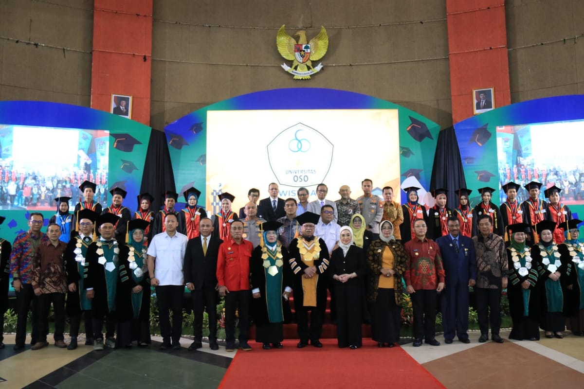 Gubernur Dorong Sarjana Universitas OSO Berperan Bangun Kalbar