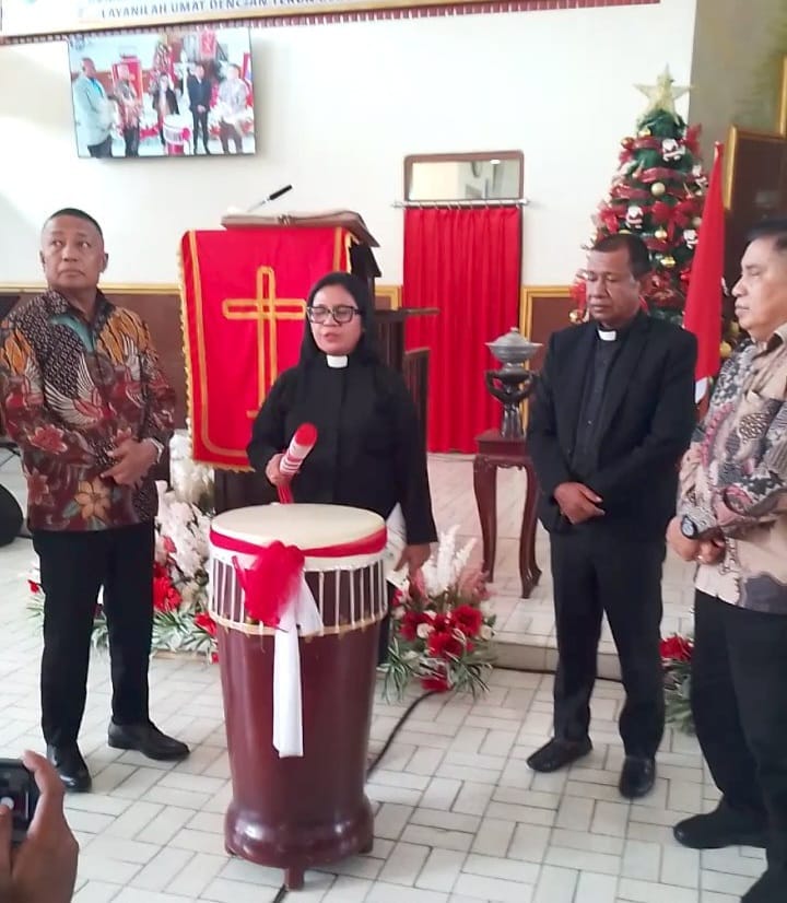 Jemaat GPM Latuhalat  Gelar Persidangan ke 41, Sekot Ambon : Program Gereja harus bersinergi dengan Pemkot