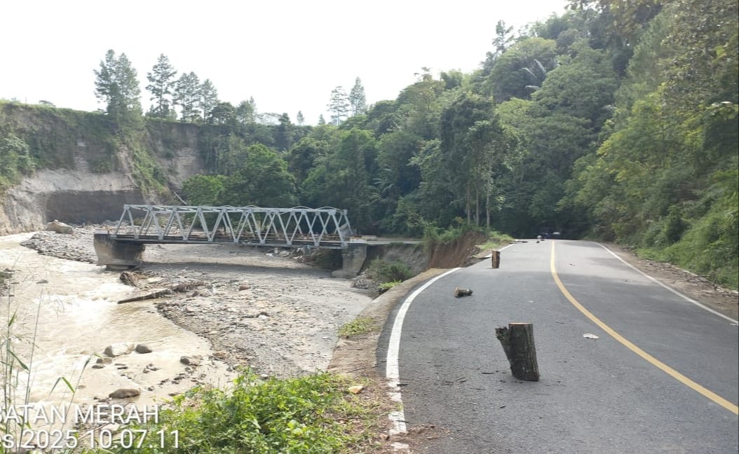 Jembatan Bailey Jamur Ujung  Aceh Masuki Uji Beban Memastikan Jembatan Aman