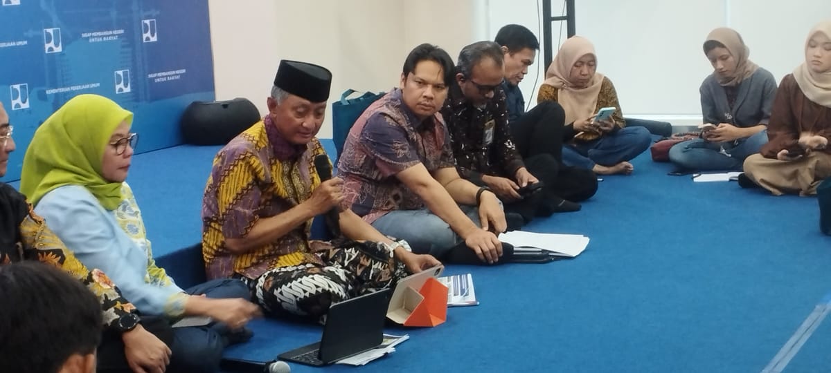Pembesihan Lumpur dan Pembangunan Huntara Selesai Sebelum Ramadhan