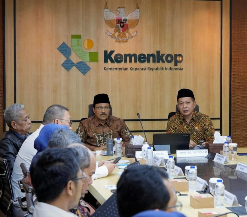 Kemenkop dan Kemensos MoU Pemberdayaan Keluarga Penerima Manfaat Melalui Kopdes Merah Putih