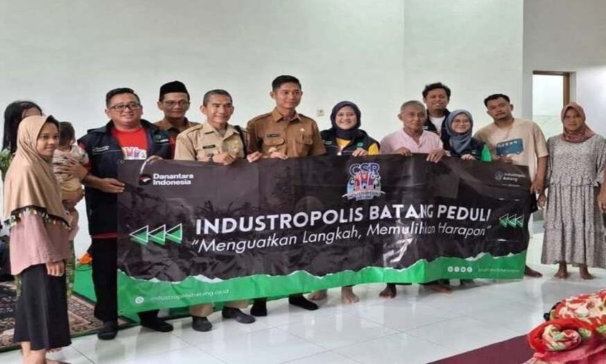 KEK Industropolis Batang Bari Bantuan Kepada Warga Terdampak Banjir