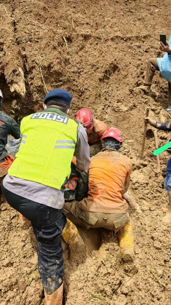 Korban Terakhir Longsor Pemalang Ditemukan