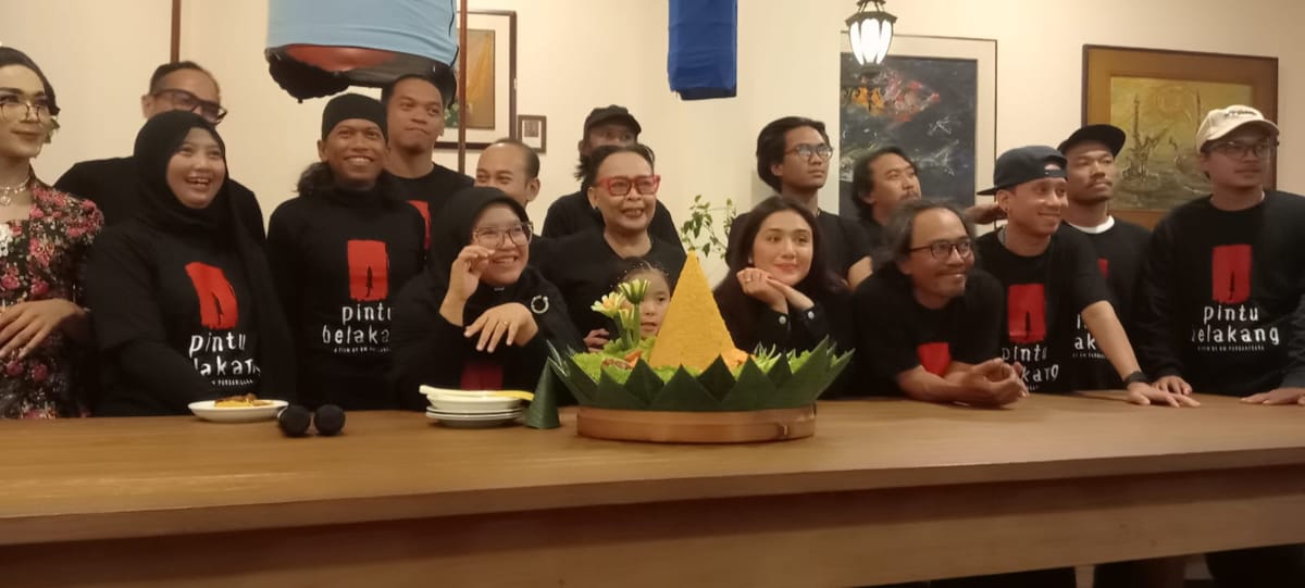 Film “Pintu Belakang” Sajikan Horor Psikologis tentang Trauma dan Luka Masa Lalu