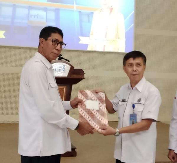Yani Peter Latuheru Resmi Jabat Kepsta RRI Ambon