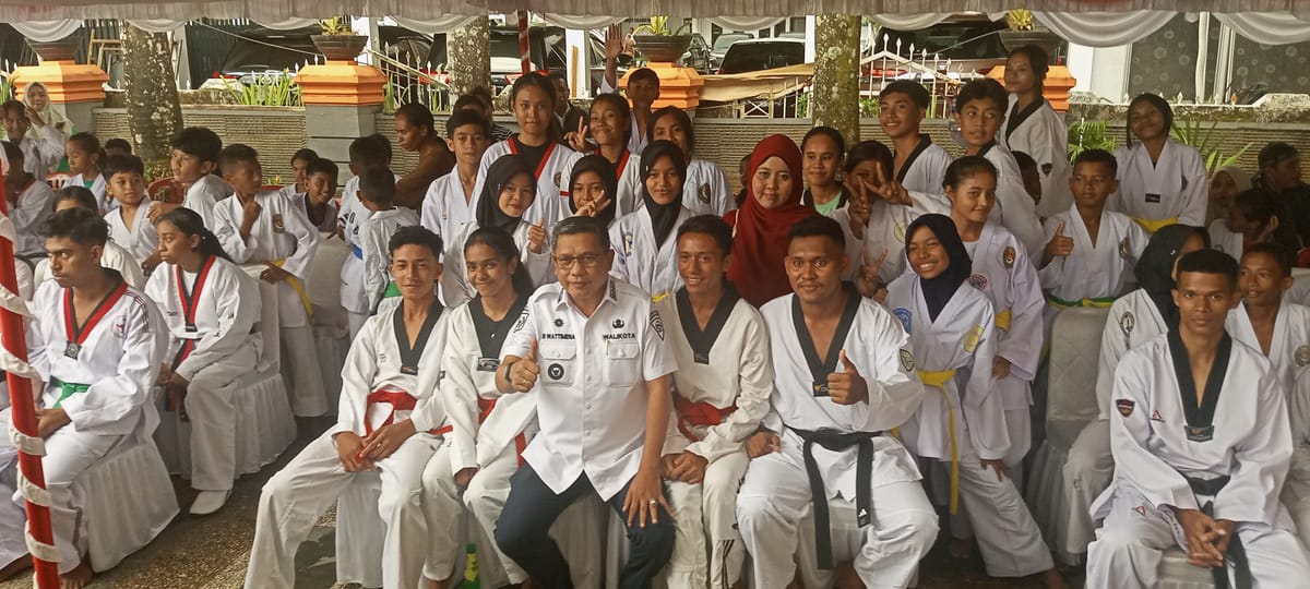 Wali Kota Tantang 250 Atlet Taekwondo Ambon: Buktikan di Arena, Bukan di Kata
