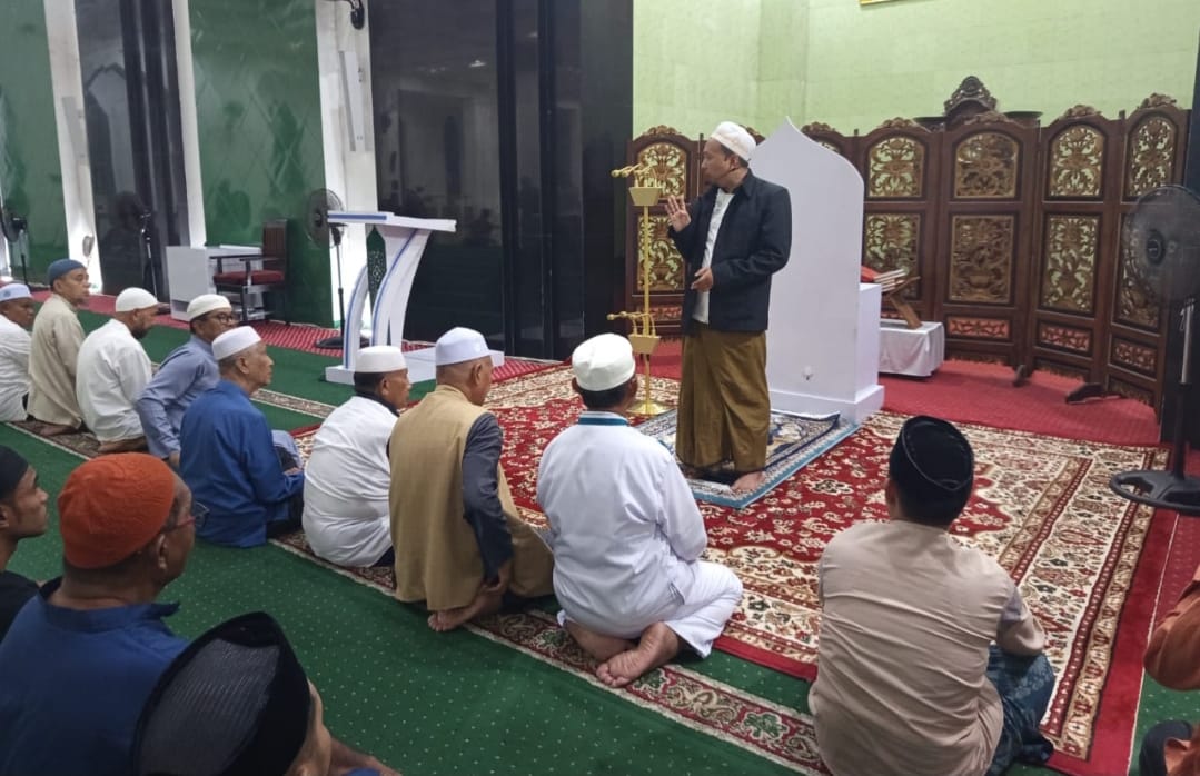 Masjid Agung Al-Munawwar Ternate Gelar Kegiatan Nisfu Sya‘ban Berlangsung Khidmat
