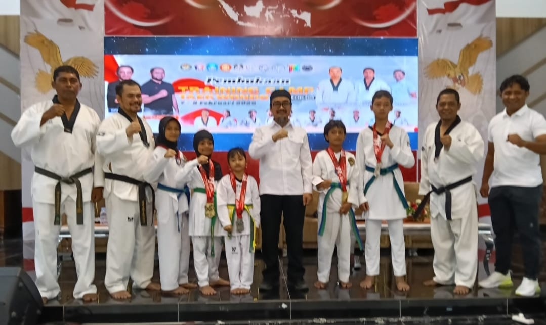 Pengurus Taekwondo Halmahera Selatan Gelar Kegiatan Training Camp
