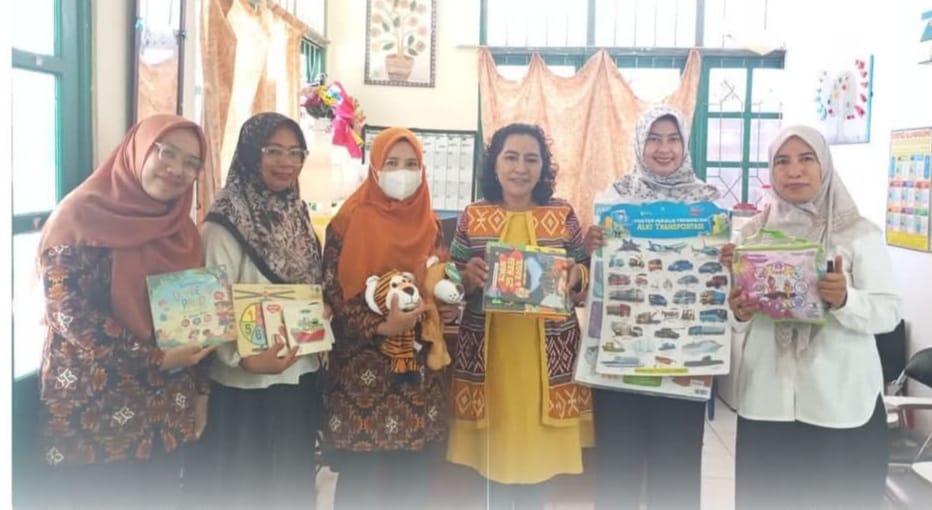 BKKBN Maluku Utara Hadirkan APE dan Literasi Anak di Unkhair Ternate